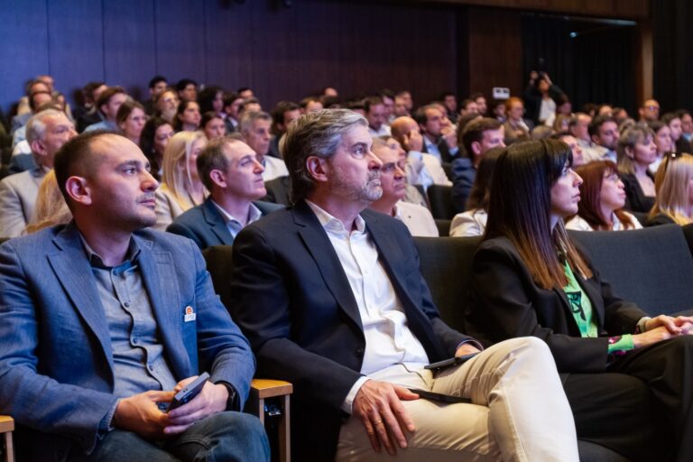 WhatsApp Image 2025-09-19 at 15.06.55 (2)